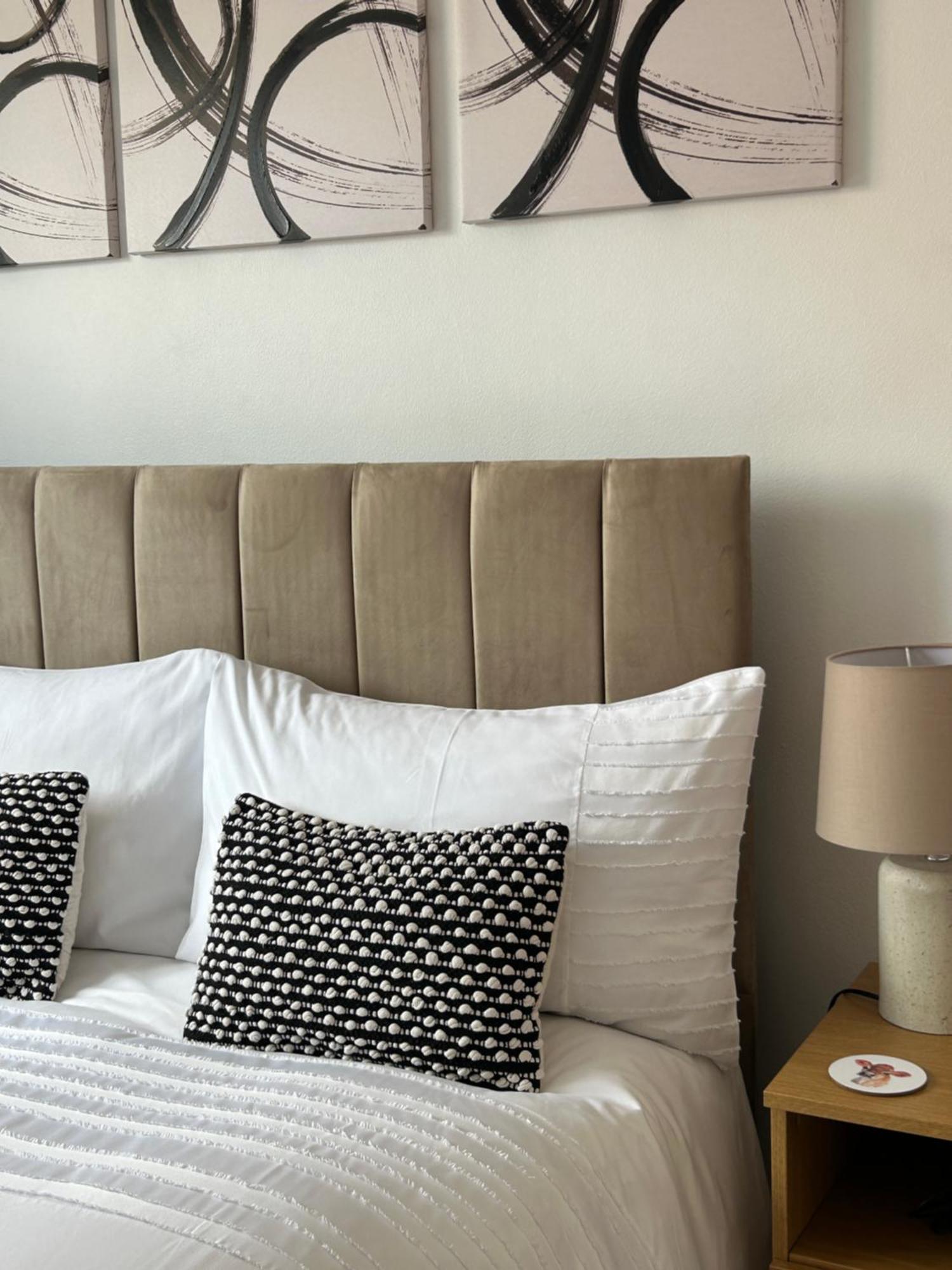 No6 Overnight Stays Free Onsite Parking Hindlip Exterior foto