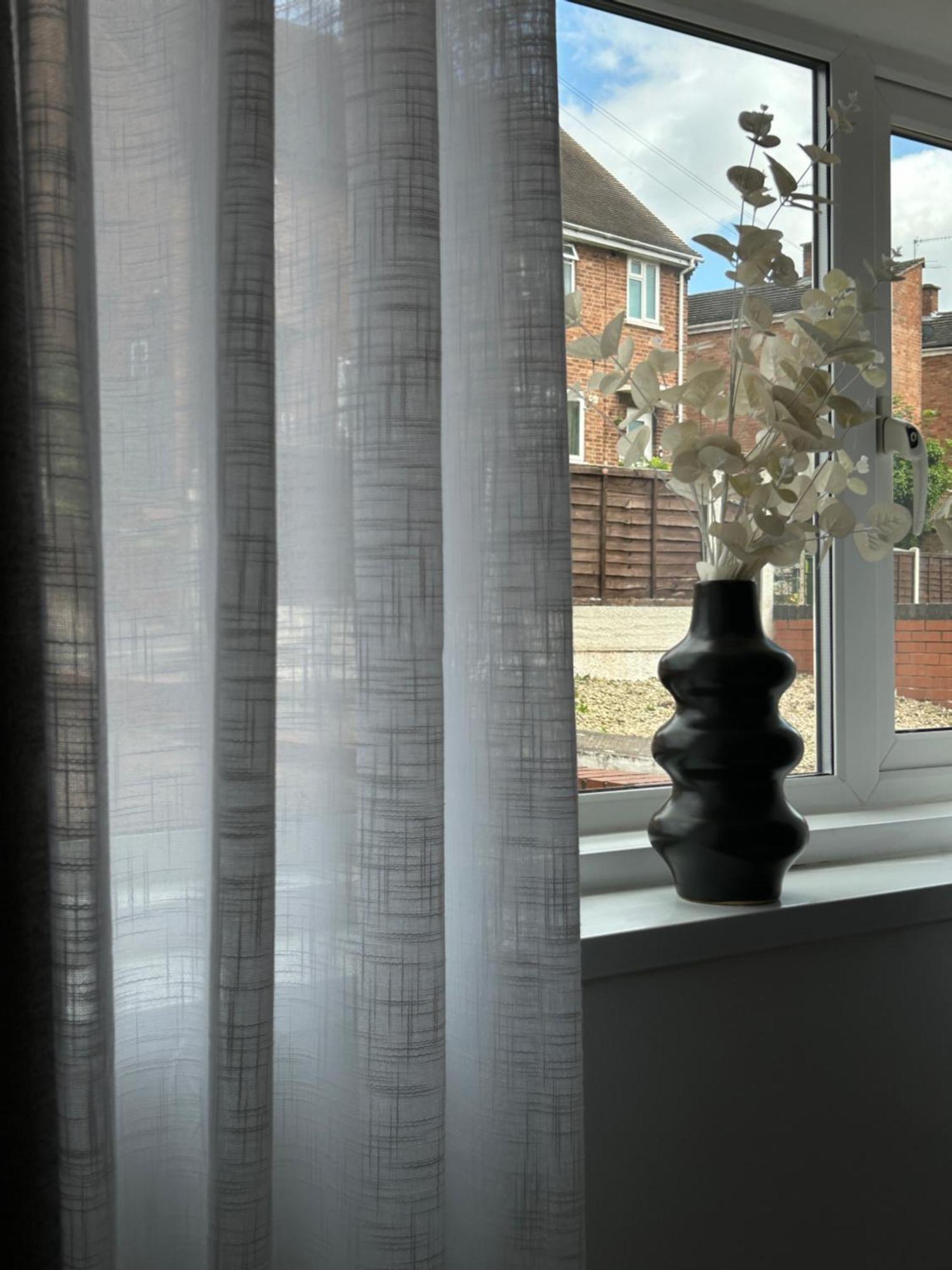 No6 Overnight Stays Free Onsite Parking Hindlip Exterior foto